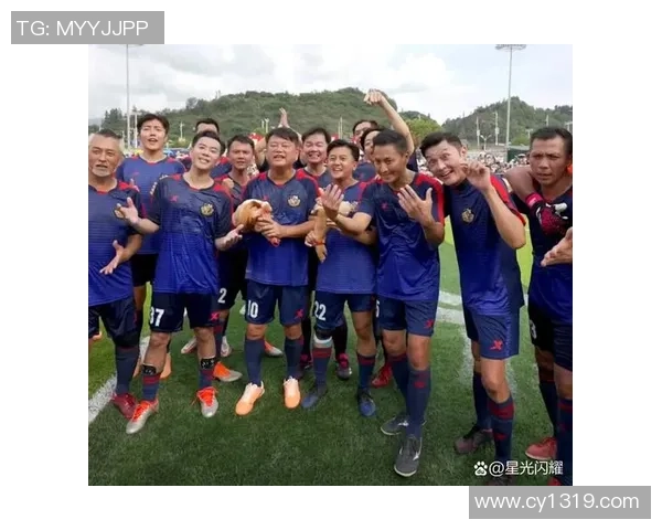 武艺心目中的足球偶像与他追随的精彩瞬间分享